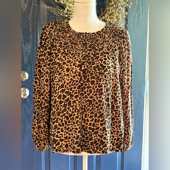 Crown & Ivy Brown Black Peter Pan Collar Blouse NWT size Small - Picture 1 of 10